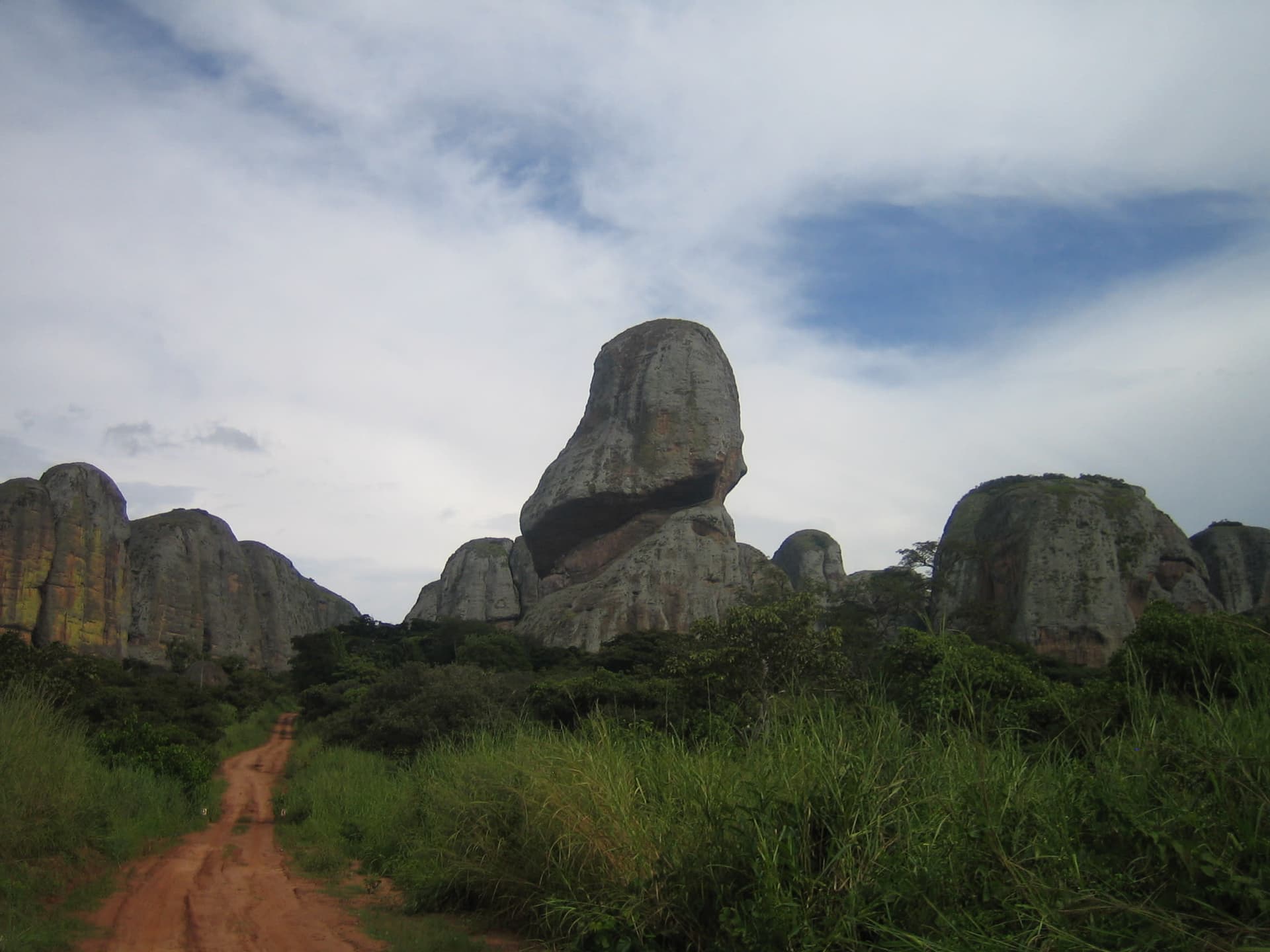 Pedras Negras de Pungo Andongo
